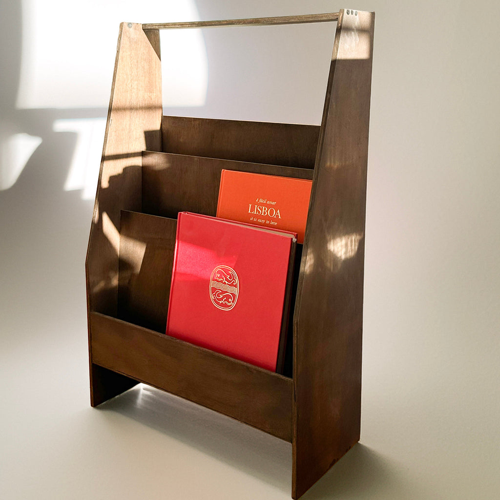 Magazine wood rack