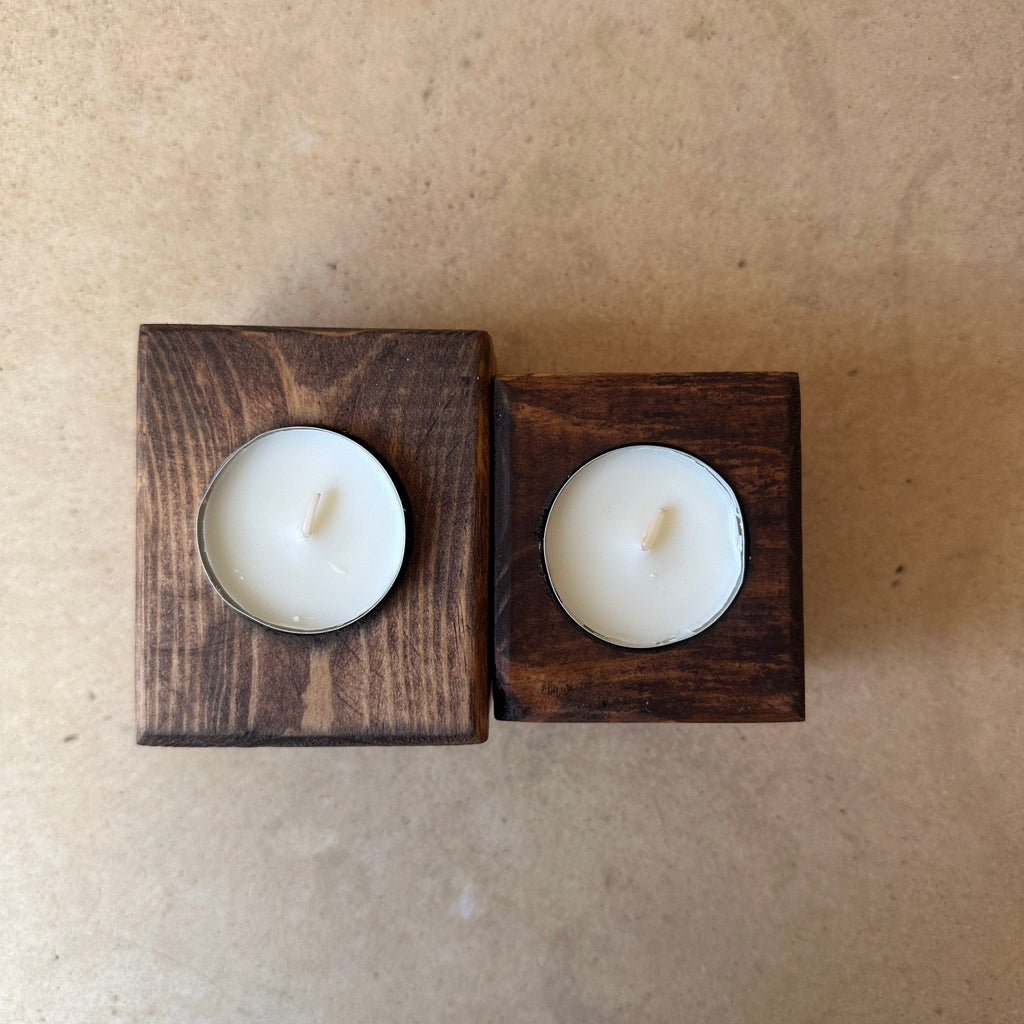 Sandwich candle holder
